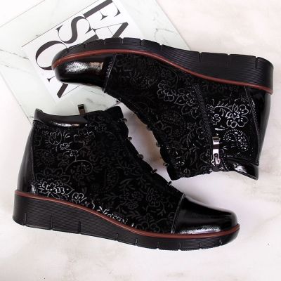 23. Women’s black insulated leather ankle boots with print, Filippo