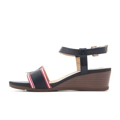 7. Geox DW D828QD 05402 C4181 Sandals