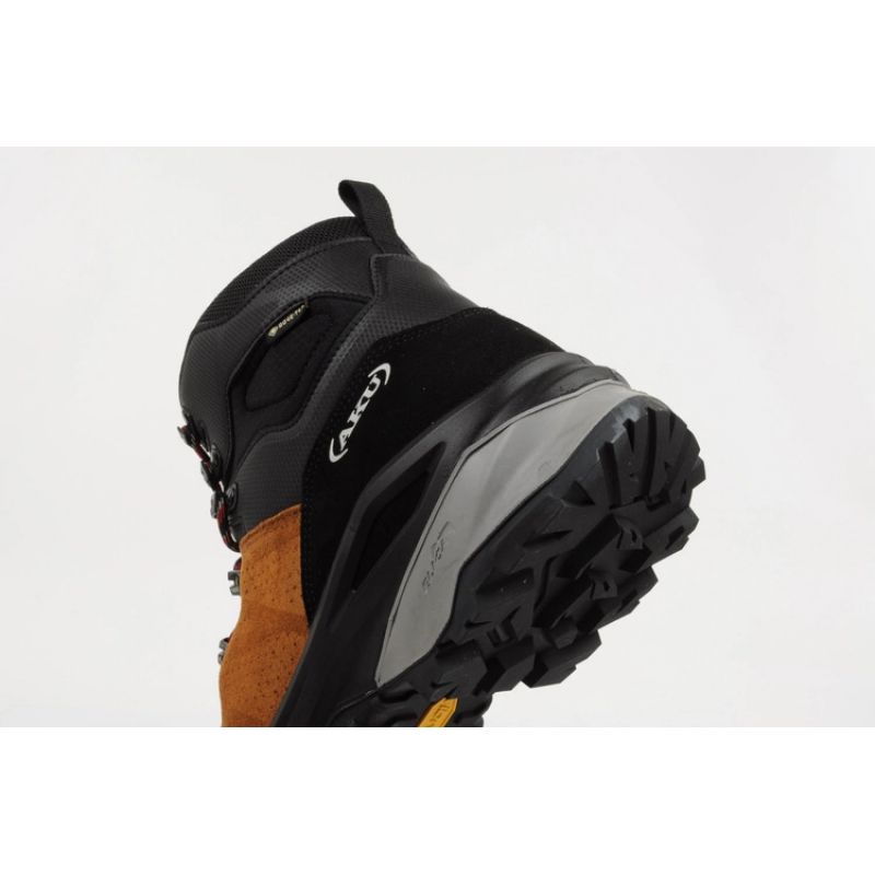 4. Aku Adapta Gore-tex M 490176 shoes