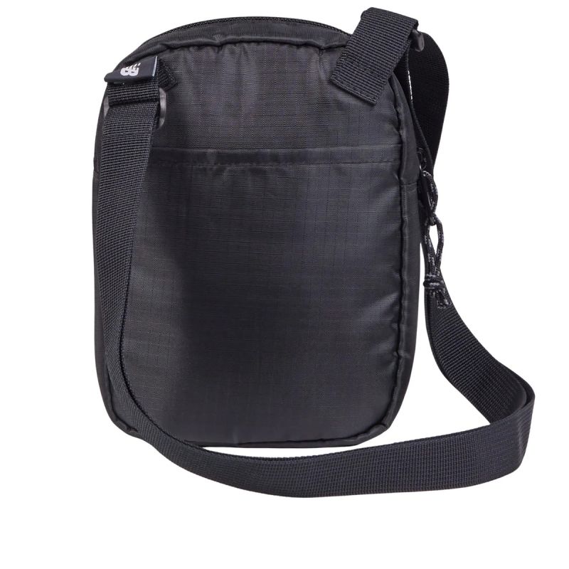 2. New Balance Essential Sling Bag BK LAB51901BK