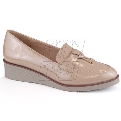 8. Vinceza W JAN263B wedge shoes, beige