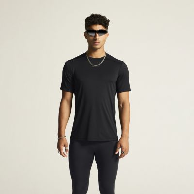 4. Craft Adv Essence SS Tee 2 M 92800659845