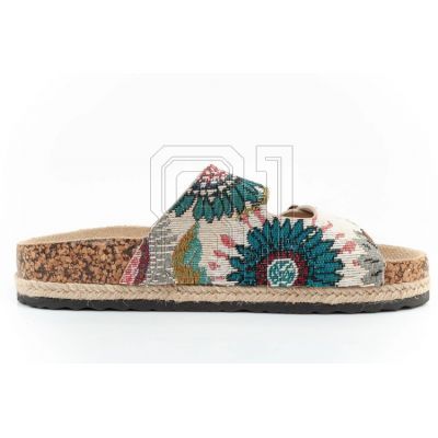 5. Lee Cooper W LCW-25-35-3483L Flip-Flops