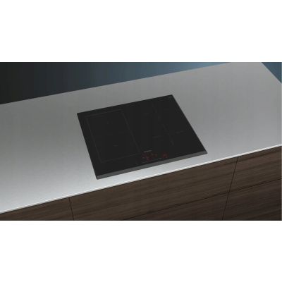 5. SIEMENS ED651HSC1E induction hob