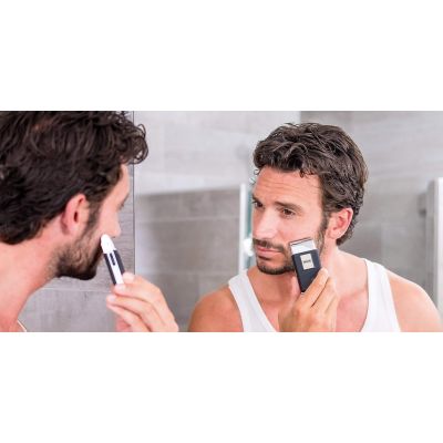 12. WAHL Travel Shaver 3615-1016