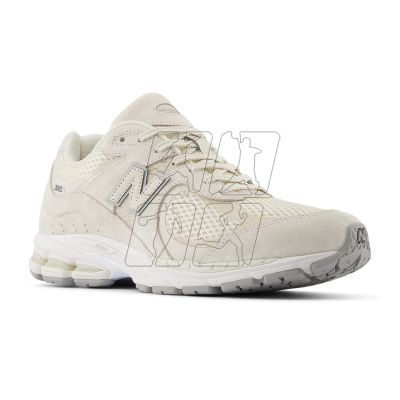 3. New Balance M M2002WC shoes