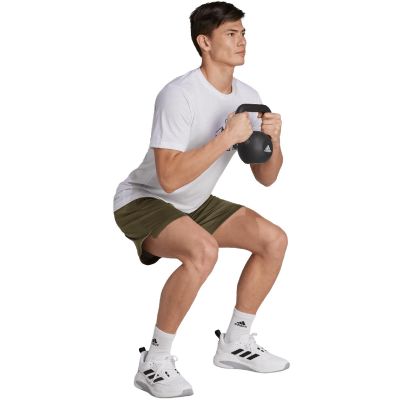 11. adidas Train Essentials Seasonal Training Graphic T-shirt M IJ9603