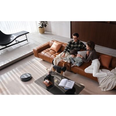 44. Roborock Saros 10R Robot Vacuum Cleaner (Black)