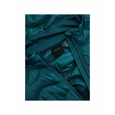 4. Men's down jacket PEAK PERFORMANCE M Helium Down Hybrid Jacket color green