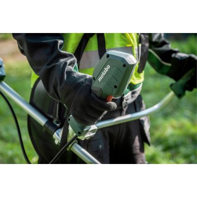 8. Metabo FSB 36-18 LTX BL 40 40 cm Battery Green