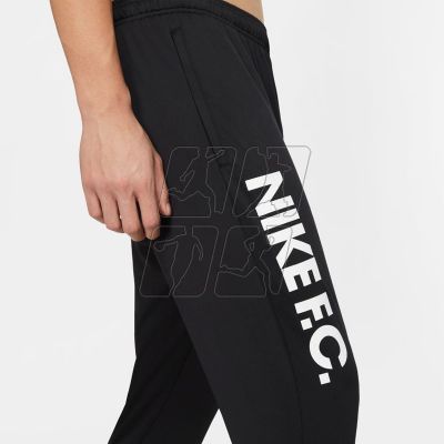 2. Nike FC Essential M CD0576-010 pants