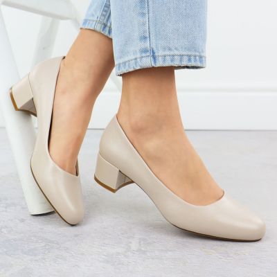 5. Beige Sergio Leone PB291 block heel pumps