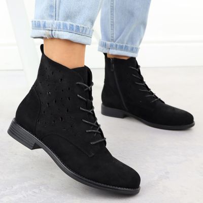 6. Suede ankle boots S.Barski W HY51-136 OLI284A