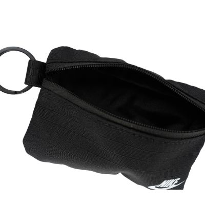 3. Nike Club Pouch Wallet Black N1013421091