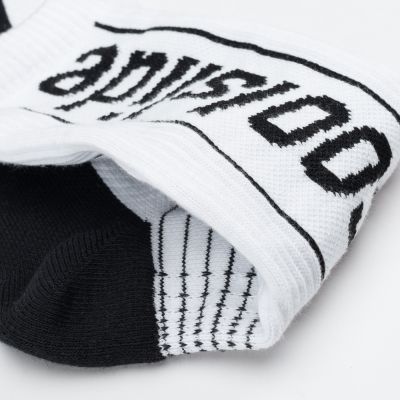 4. CODIE high socks