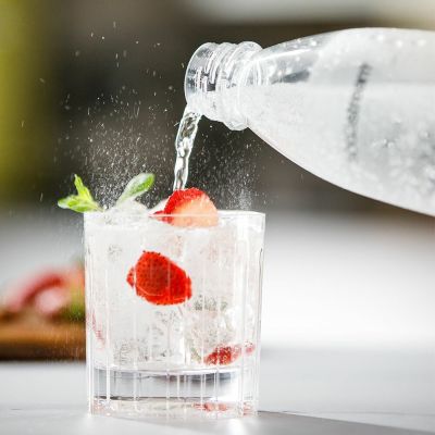 4. SodaStream Terra Water Maker White + 1 bottle