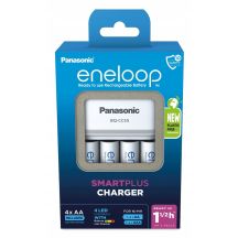 PANASONIC SMARTPLUS CHARGER + 4x AA ENELOOP 2000 mAh