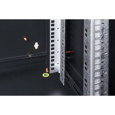 16. Digitus Unique 19" 20U wall-mounted network cabinet 600x450, glass door, black, undivided, assembled, 100kg