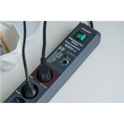 4. Brennenstuhl Secure-Tec 19.500A 6 AC Power Strip
