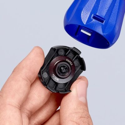 22. Knipex 90 31 03 BK hand pipe cutting tool Pipe cutter