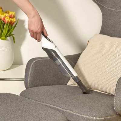 6. SEVERIN HV 7140 Cordless Handheld Vacuum Cleaner