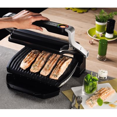 12. Tefal OptiGrill GC712D34 Grill (tabletop – closed; 2000 W; inox colour)