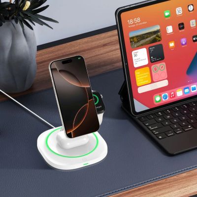 9. Tech-Protect QI15W-A46 3in1 Magnetic MagSafe Inductive Charger - White