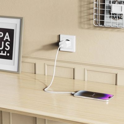 10. Tech-Protect NC20W Wall Charger with 100 cm USB-C / Lightning Cable - White