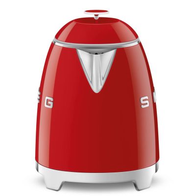 2. SMEG Kettle (KLF05RDEU) mini 0.8L red