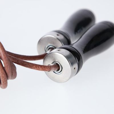 9. SK43 LEATHER SKIPPING ROPE HMS 17-36-043