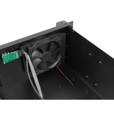 10. LANBERG SERVER CASE 19" 4U ATX 350/10 SC01-3