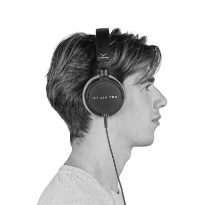 11. Beyerdynamic DT-270 PRO - Closed studio headphones