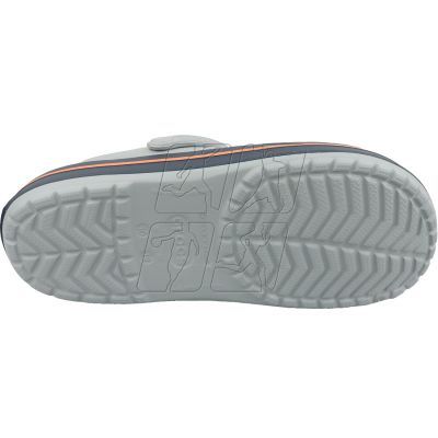 4. Crocs Crocband U 11016-01U slippers