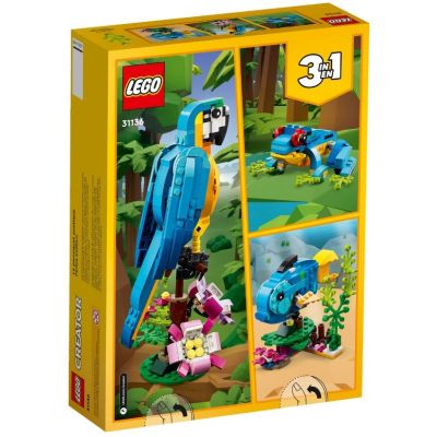 2. LEGO Creator 31136 Exotic Parrot