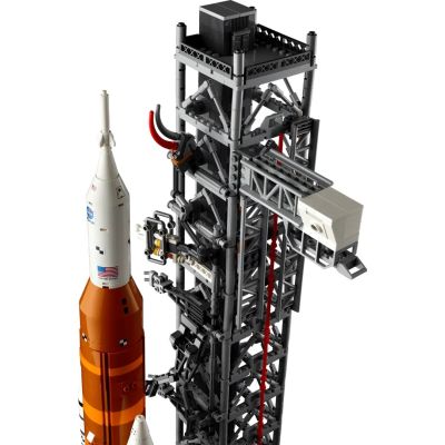 5. LEGO Icons 10341 NASA Artemis SLS Rocket