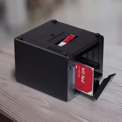 5. WD Red SN700 WDS100T1R0C SSD (1 TB ; M.2; PCIe NVMe 3.0 x4)