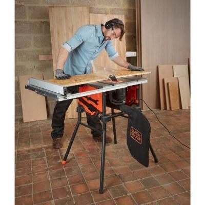2. BES720-QS BLACK+DECKER Table Saw