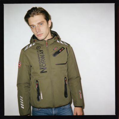 7. Geographical Norway Royaute DB 068 M WY1997H/GN-Kaki / Black Softshell Jacket