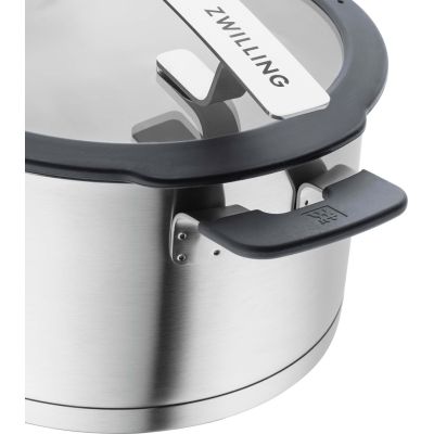 2. 5-Piece ZWILLING Simplify Cookware Set 66870-005-0
