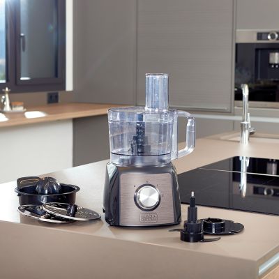 7. Black+Decker BXFPA1200E food processor (1200W)