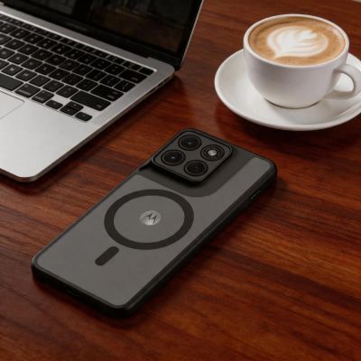 8. Tech-Protect Magmat MagSafe Case for Motorola Edge 70 5G - Matte Black