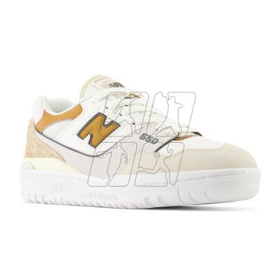 4. New Balance W BBW550ST shoes