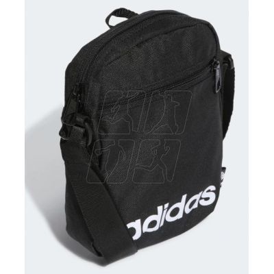 2. adidas Essentials Organizer HT4738