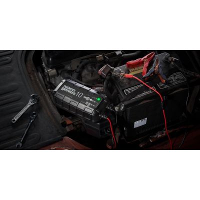4. Noco GENIUS10EU 10A Battery Charger Rectifier