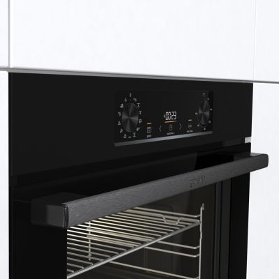11. GORENJE BOS6737E06B Oven