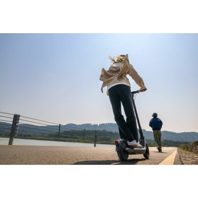 8. Segway-Ninebot KickScooter E2 PRO D Electric Scooter