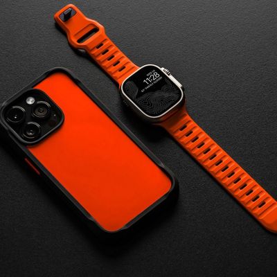 4. Tech-Protect IconBand Line Strap for Apple Watch 4 / 5 / 6 / 7 / 8 / 9 / SE / Ultra 1 / 2 (42/44/45/49 mm) - Orange