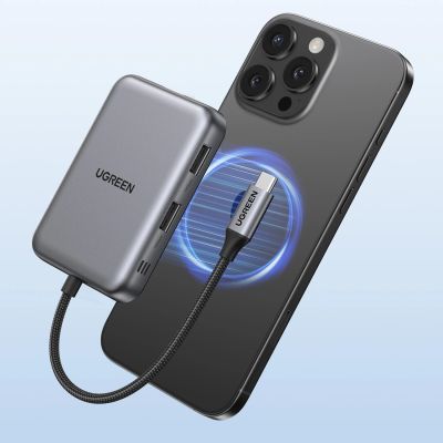 10. Ugreen USB-C 7in1 HDMI Hub USB-C USB-A SD/TF - Gray