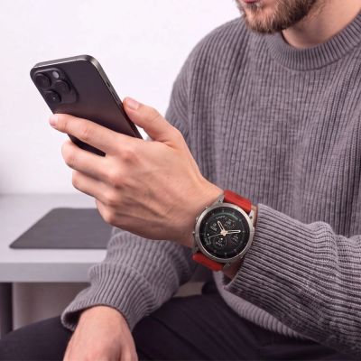 8. Tech-Protect Silicone Band for Garmin Fenix 5 / 6 / 6 Pro / 7 / 8 / 8 Pro / E / 9 / 9 Pro (47 mm) – Red