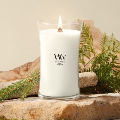 3. Large Candle WHITE TEAK WOODWICK